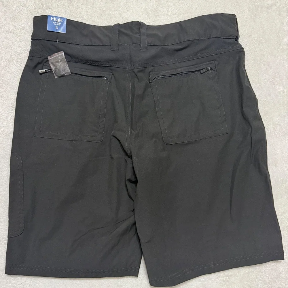 Huk Performance Fishing Mens XL Black Waypoint 10.5